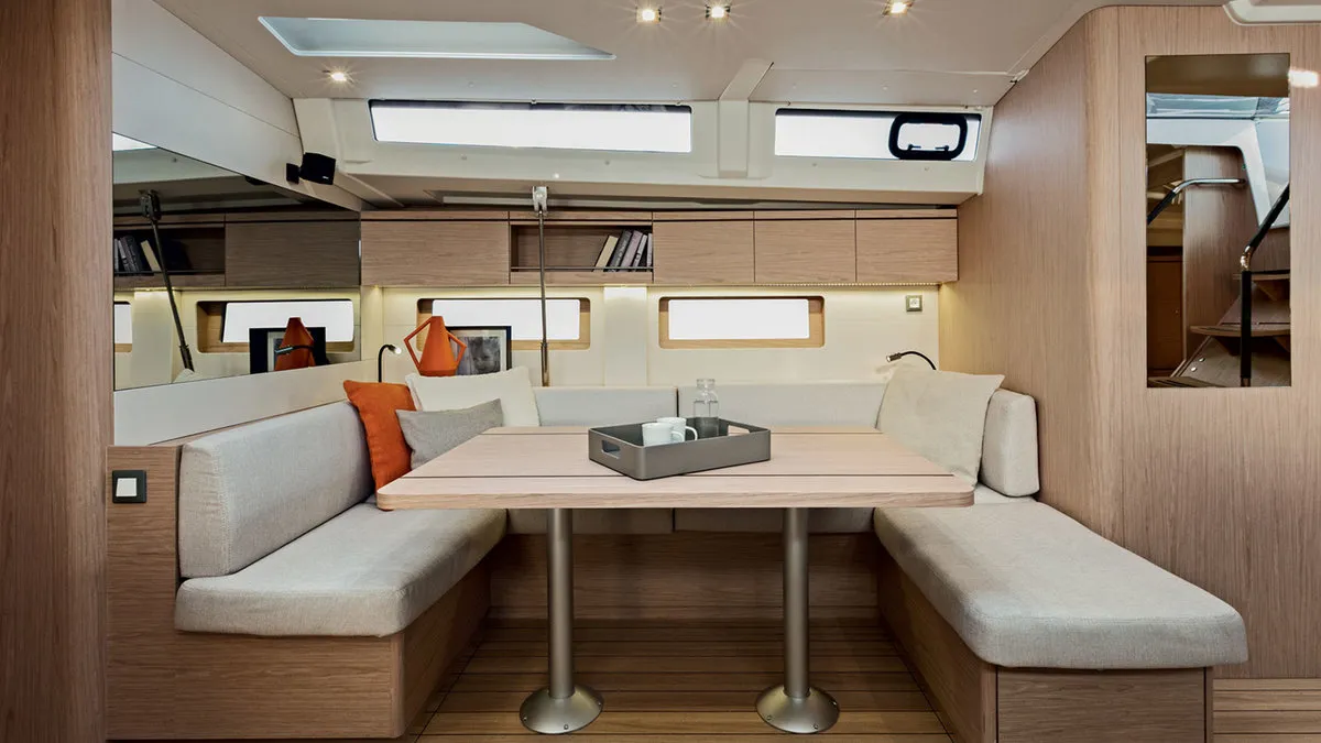Salon of Sunsail 52.4 Classic, a Beneteau Oceanis 51.1 sailboat at Procida, Italy