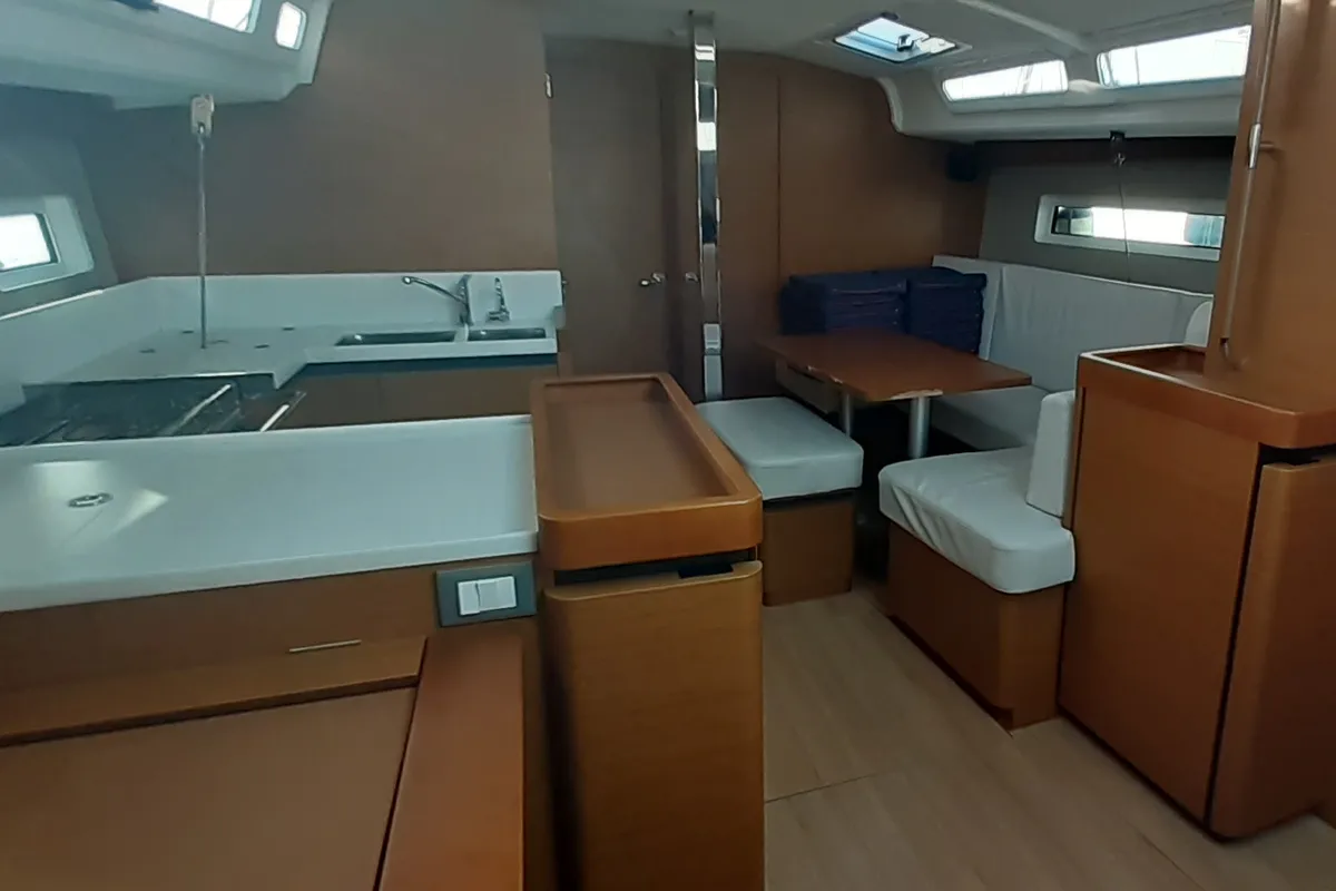 Galley of Silvana D, a Jeanneau Sun Odyssey 440 sailboat at Olbia, Italy