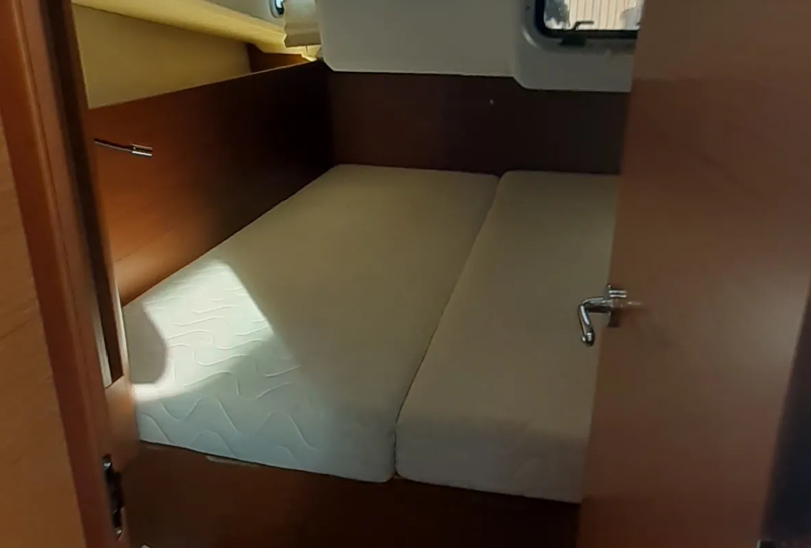 Cabin on Silvana D, a Jeanneau Sun Odyssey 440 sailboat at Olbia, Italy