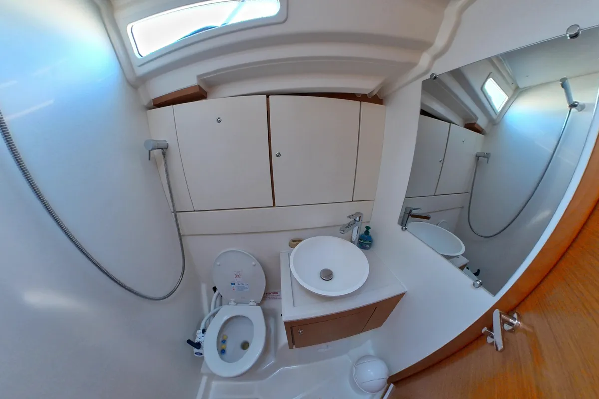 Blue Dream, a Jeanneau 54 sailboat at Pirovac, Croatia
