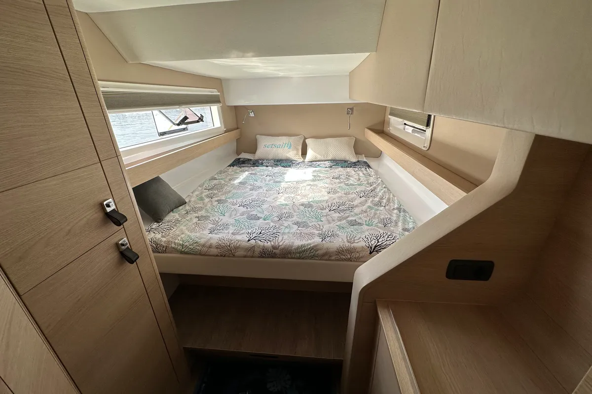Cabin on Ilusión, a Aventura 37 catamaran at Valencia, Spain