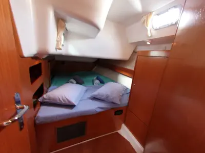 Cabin on Joker, a Beneteau Cyclades 50.5 sailboat at Athens, Greece