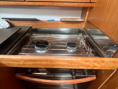 Galley of TIKA, a Bavaria Cruiser 34 sailboat at Općina Sukošan, Croatia
