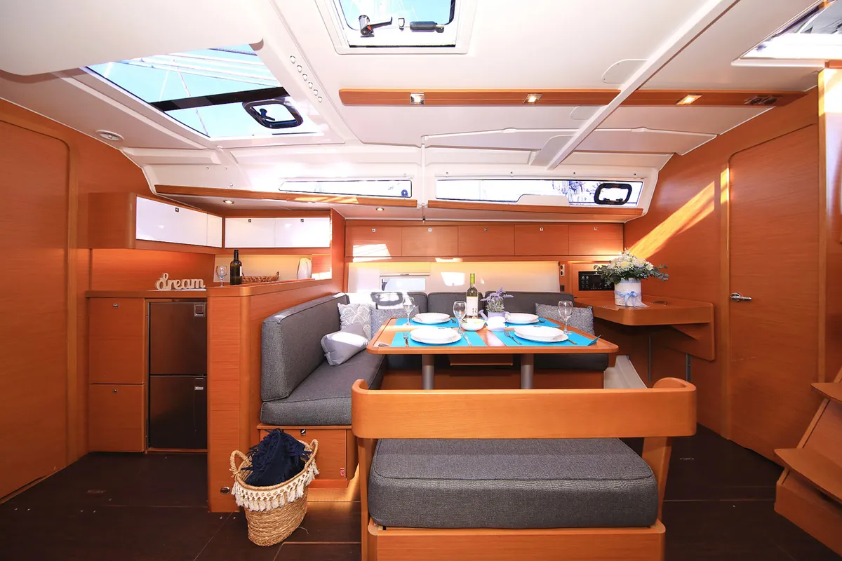 Salon of Auszeit, a Dufour 430 sailboat at Jezera, Croatia