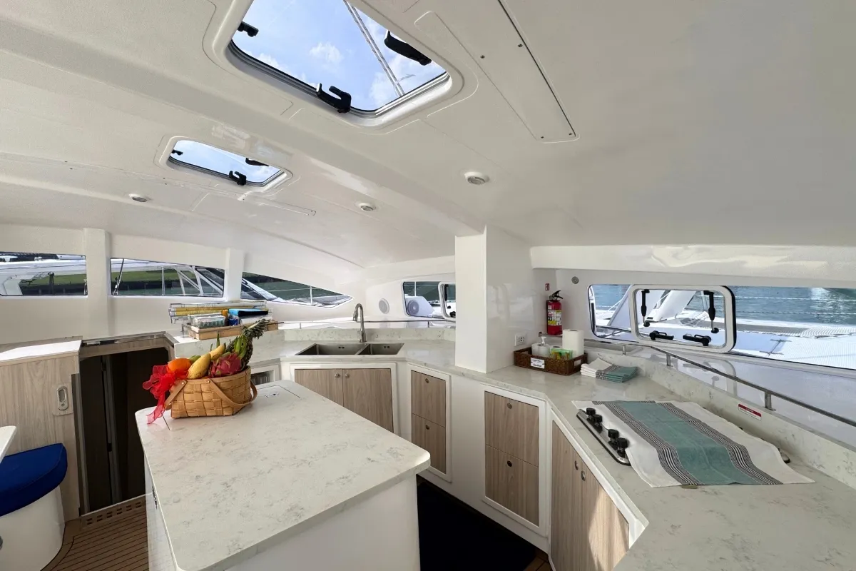 Galley of Isle Phantom, a Island Spirit 410 catamaran at Baan Salak Phet, Thailand