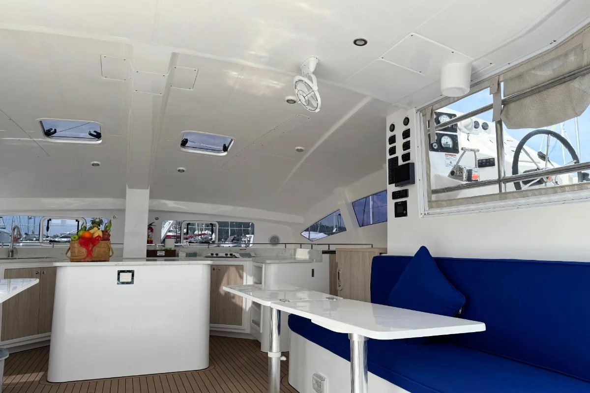 Salon of Isle Phantom, a Island Spirit 410 catamaran at Baan Salak Phet, Thailand