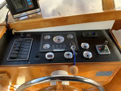 Cockpit of Myrthe, a Gulet Boarnkruiser 920 motorboat at Heukelum, Netherlands
