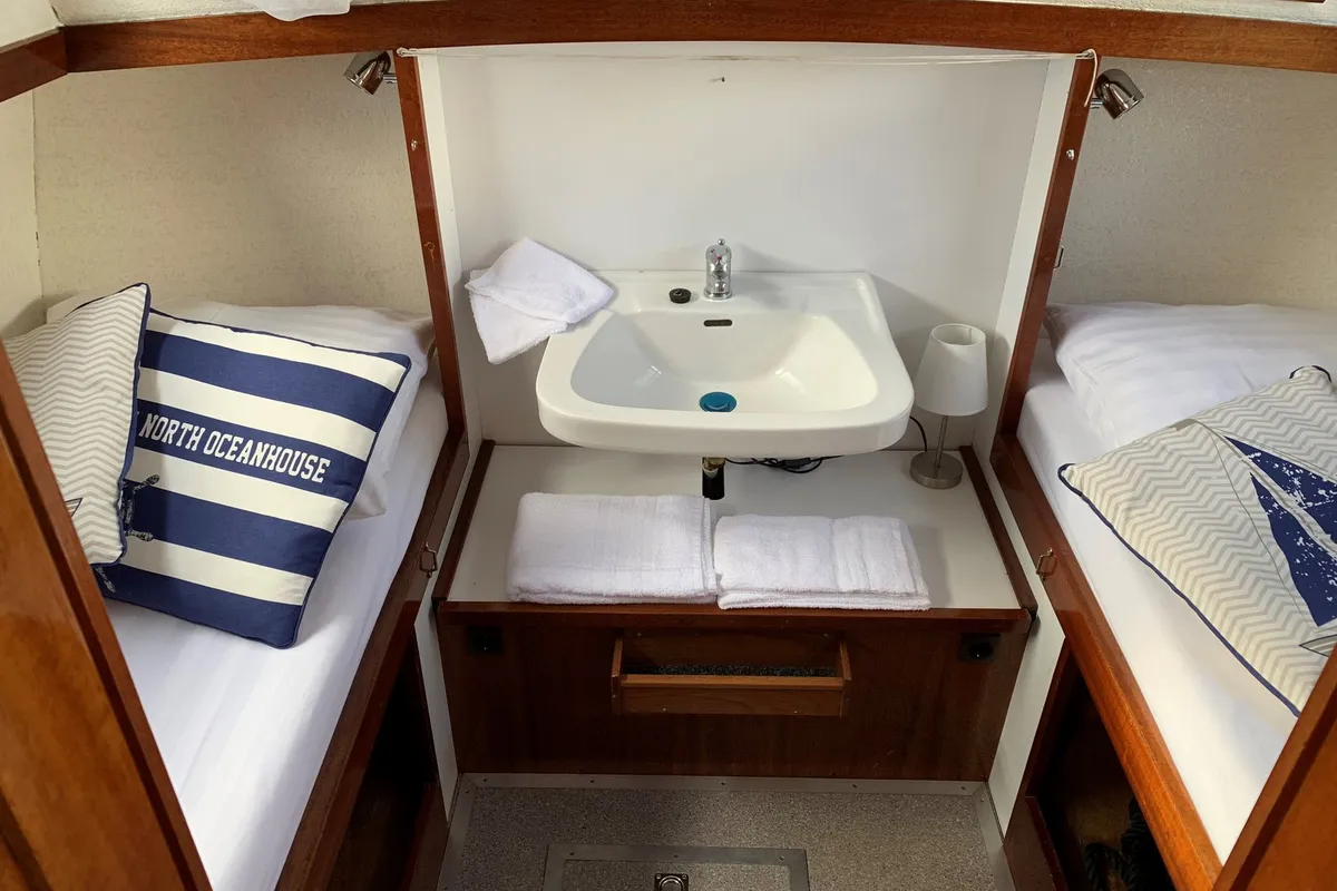 Cabin on Myrthe, a Gulet Boarnkruiser 920 motorboat at Heukelum, Netherlands