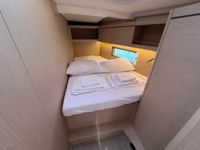 Cabin on Inmeda, a Beneteau Oceanis 46.1 sailboat at Općina Sukošan, Croatia