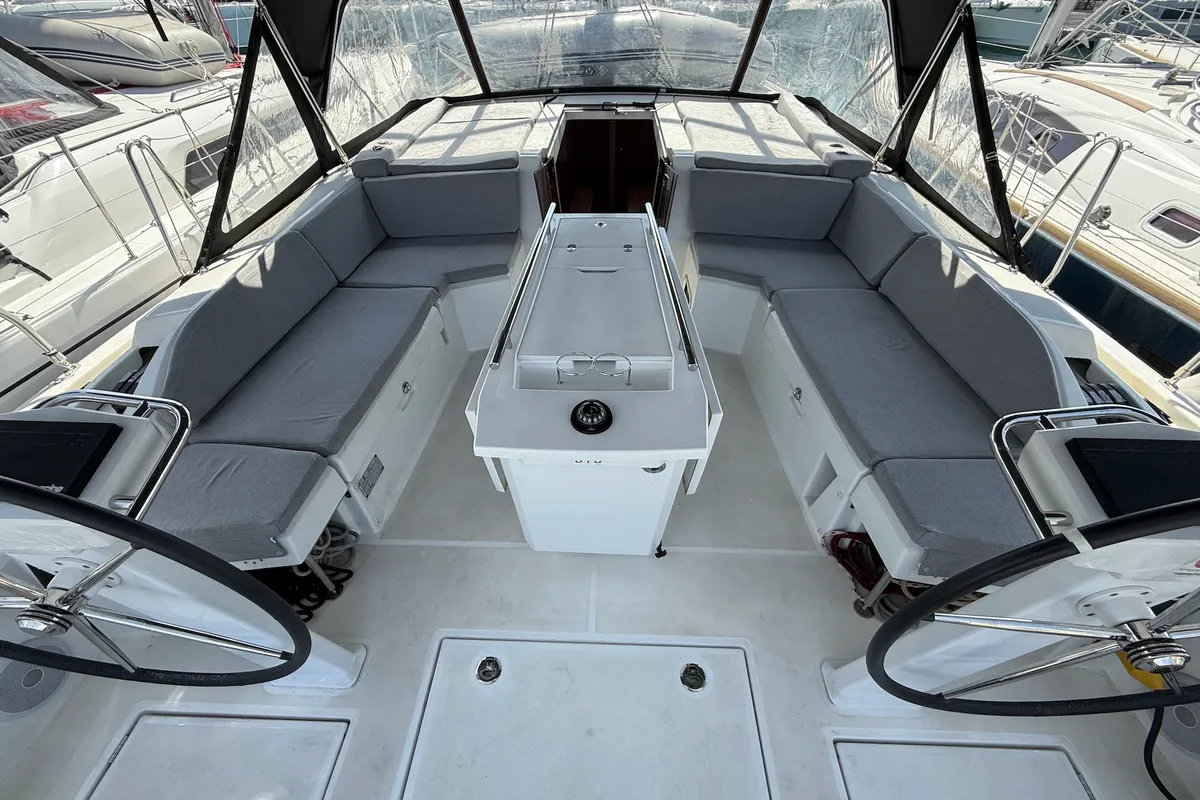 Cockpit of Inmeda, a Beneteau Oceanis 46.1 sailboat at Općina Sukošan, Croatia