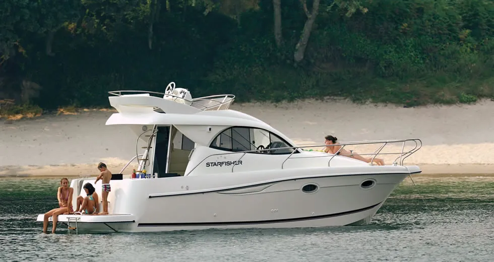 Sarina, a Starfisher ST30 Fly motorboat at Heiligenhafen, Germany