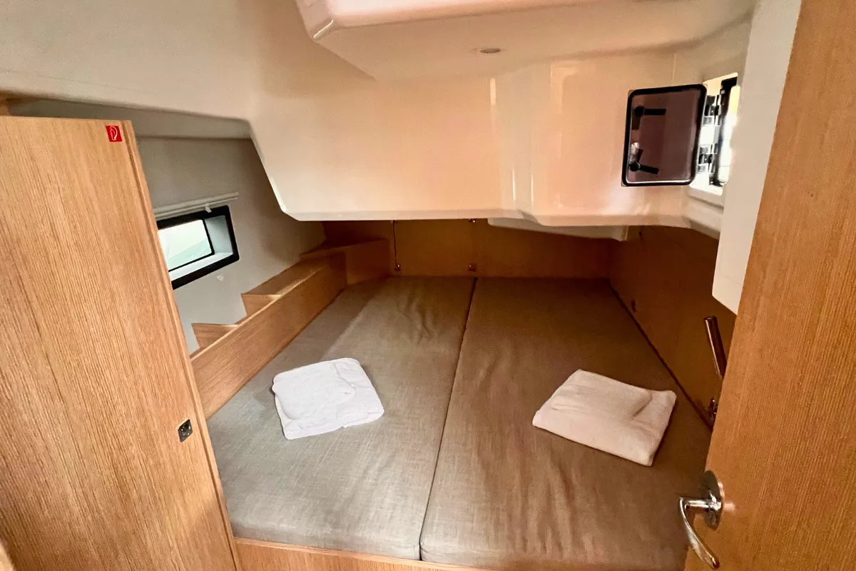 Cabin on NAYJARA II, a Bavaria C42 sailboat at Cecina, Italy
