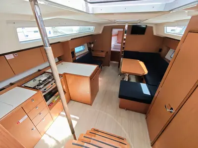 Salon of Zen, a Bavaria C42 sailboat at Sukošan, Croatia