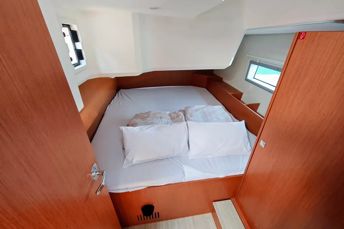 Cabin on Zen, a Bavaria C42 sailboat at Sukošan, Croatia