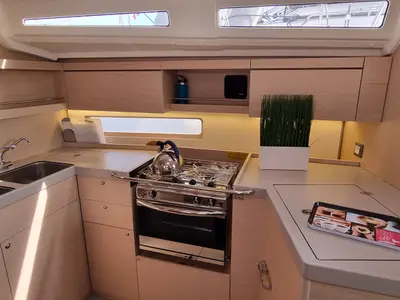 Galley of Kapakap, a Beneteau Oceanis 40.1 sailboat at Vallauris, France