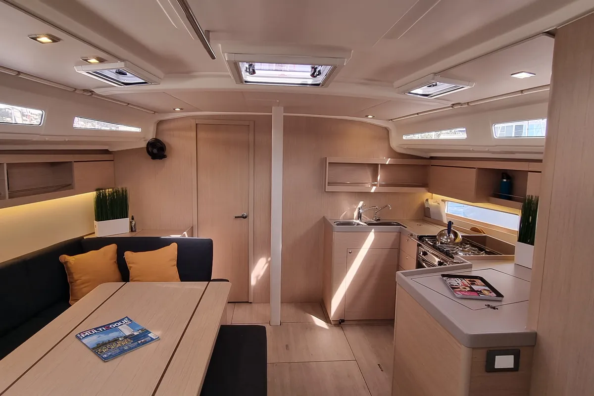 Salon of Kapakap, a Beneteau Oceanis 40.1 sailboat at Vallauris, France