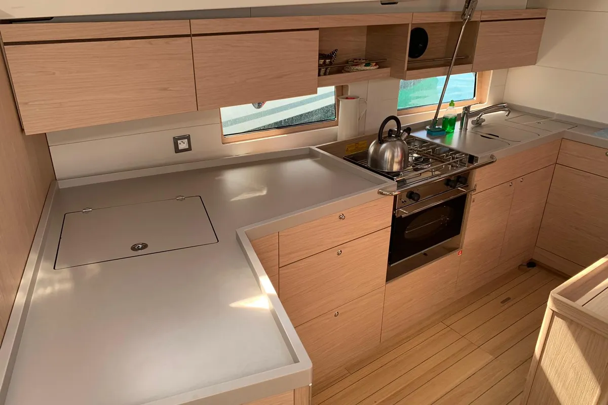 Galley of LEVITAN, a Beneteau Oceanis 46.1 sailboat at Općina Sukošan, Croatia
