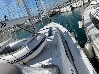 Deck of LEVITAN, a Beneteau Oceanis 46.1 sailboat at Općina Sukošan, Croatia