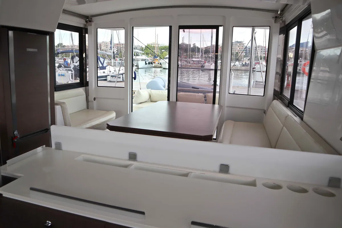 MEMORIES, a Bali 4.1 catamaran at Parikia, Greece