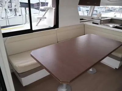 MEMORIES, a Bali 4.1 catamaran at Parikia, Greece