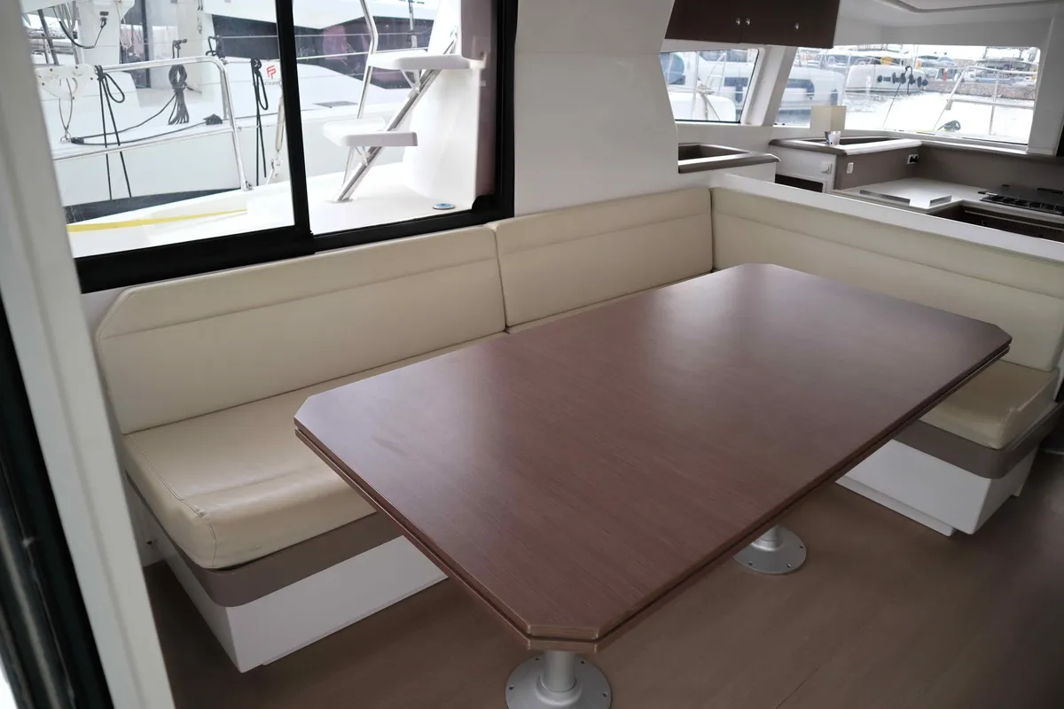 MEMORIES, a Bali 4.1 catamaran at Parikia, Greece