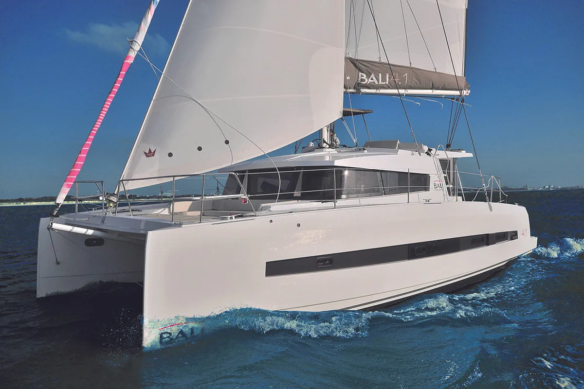 Exterior view of Iris, a Bali 4.1 catamaran at Volos, Greece
