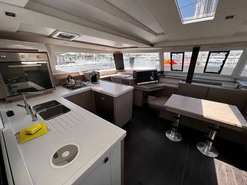 Salon of Jami, a Fountaine Pajot Astréa 42 catamaran at Pula, Croatia
