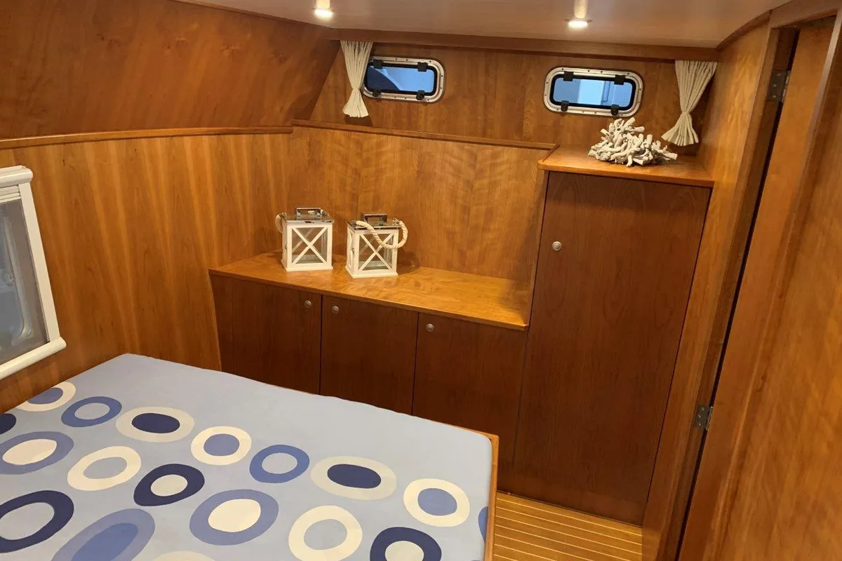 Cabin on Vita Bella, a Gulet Succes 106 AC motorboat at Akkrum, Netherlands