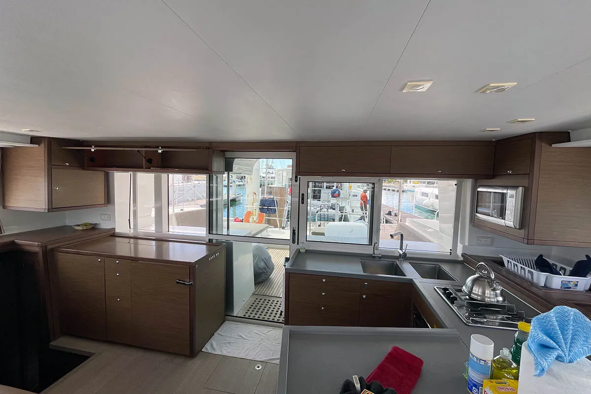 Cabin on Gatto di Mare , a Lagoon 450 F catamaran at Roche Caiman, Seychelles