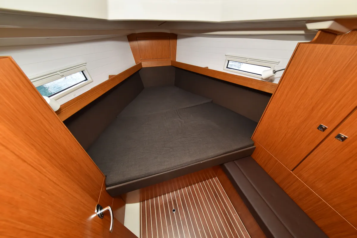 Cabin on Viviana, a Bavaria 37 sailboat at Zadar, Croatia