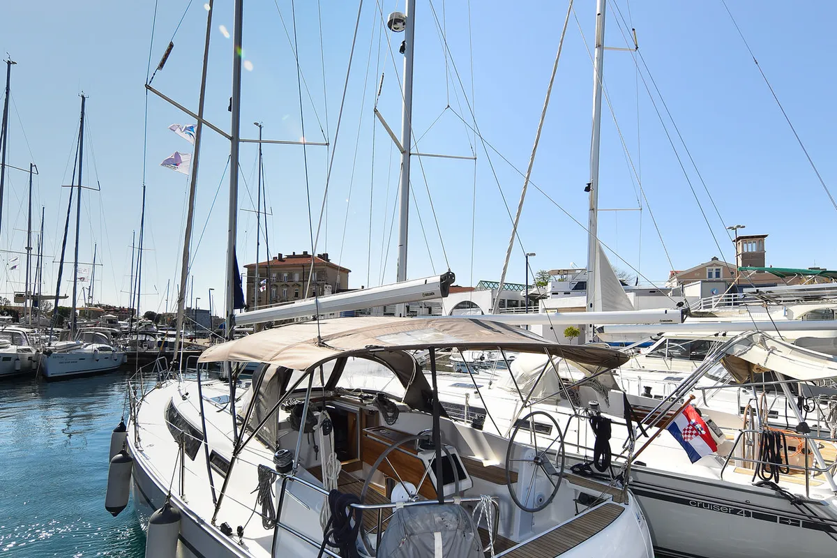 Exterior view of Viviana, a Bavaria 37 sailboat at Zadar, Croatia