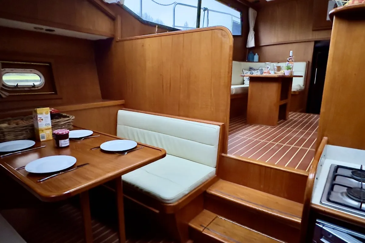 Salon of Atlas, a Tyvano 1400 motorboat at Heukelum, Netherlands