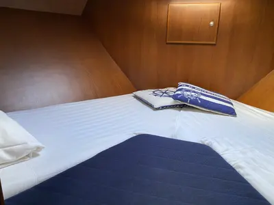 Cabin on Atlas, a Tyvano 1400 motorboat at Heukelum, Netherlands