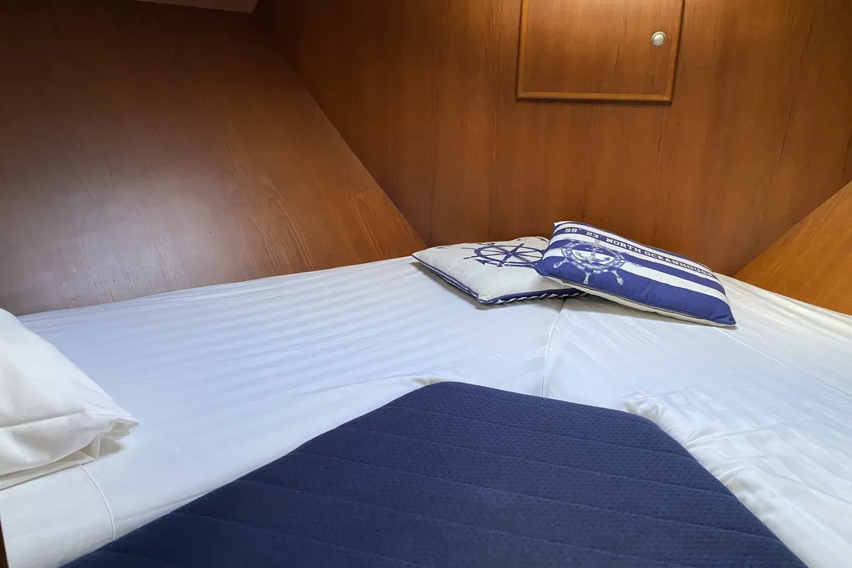 Cabin on Atlas, a Tyvano 1400 motorboat at Heukelum, Netherlands
