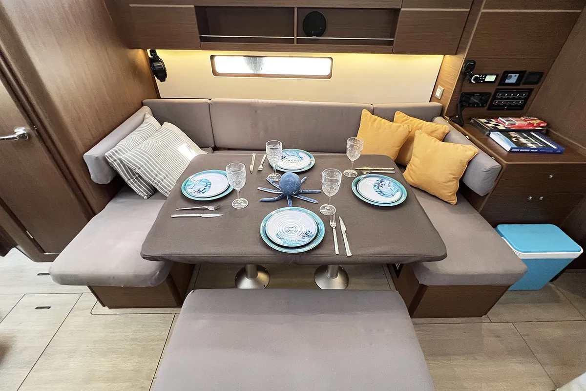 Salon of ESCAPE, a Beneteau Oceanis 40.1 sailboat at Athens, Greece
