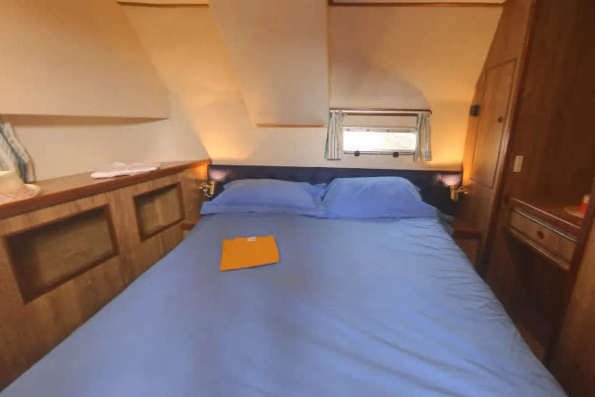 Cabin on Countess - Budget 3, a Cygnet Countess motorboat at Castelnaudary, France