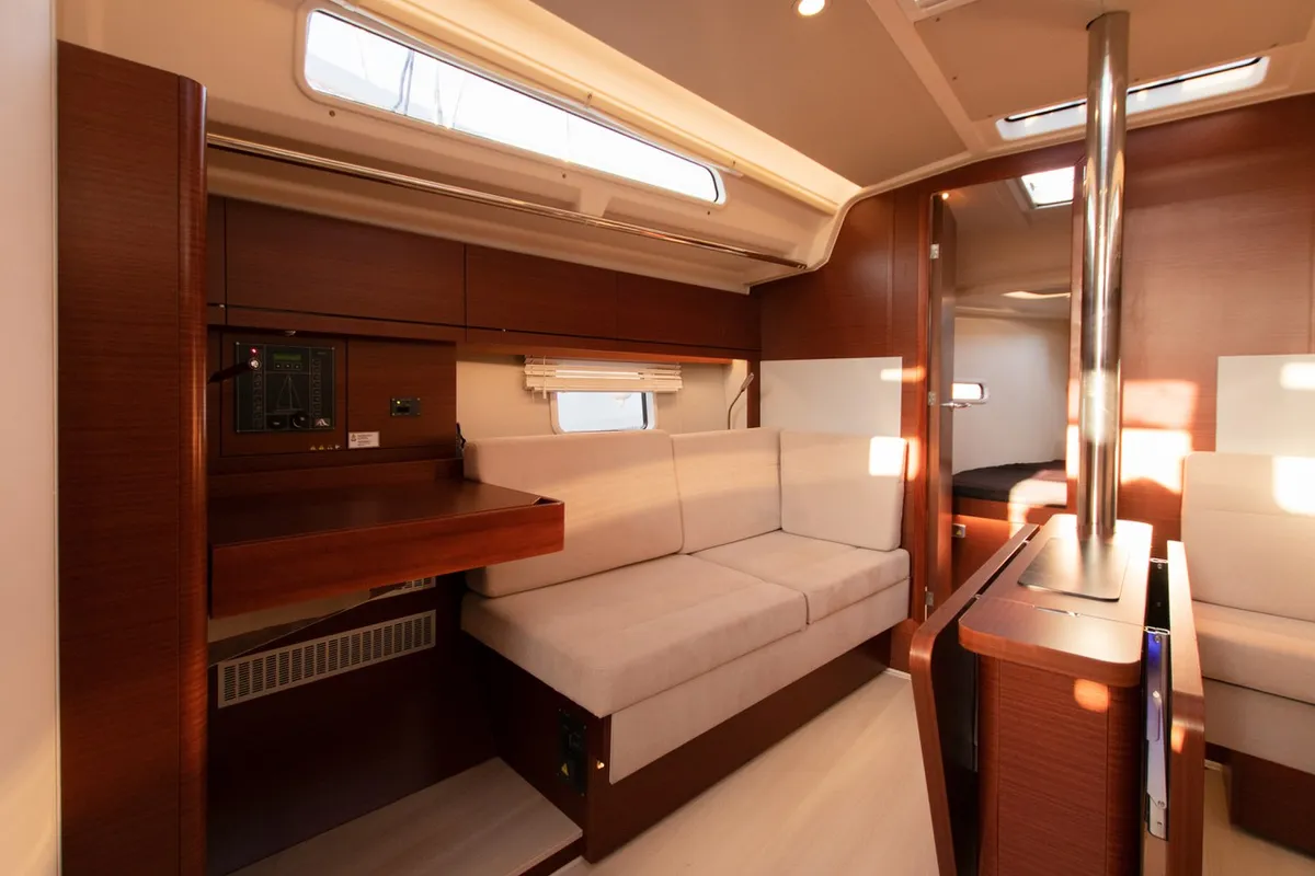 Salon of Lady Marga, a Hanse 388 sailboat at Dénia, Spain