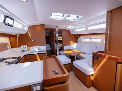 Salon of Mikkamakka, a Jeanneau Sun Odyssey 440 sailboat at Kaštela, Croatia