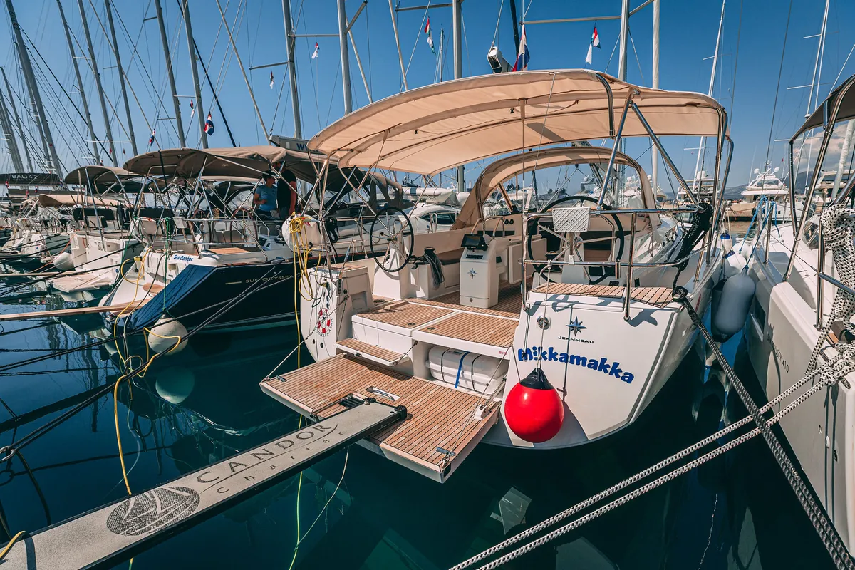 Exterior view of Mikkamakka, a Jeanneau Sun Odyssey 440 sailboat at Kaštela, Croatia
