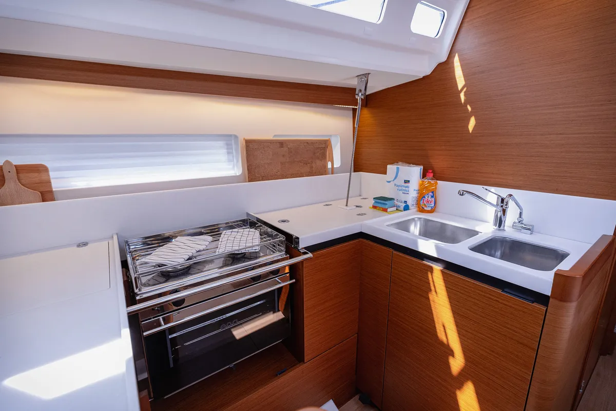 Galley of Mikkamakka, a Jeanneau Sun Odyssey 440 sailboat at Kaštela, Croatia