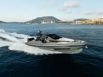 Nautilus 01, a Salpa Soleil 52 motor yacht at Nettuno, Italy
