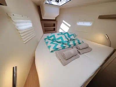 Cabin on Smiley, a Hanse 388 sailboat at Grad Šibenik, Croatia