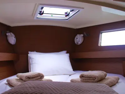 Cabin on Diamanti I, a Beneteau Oceanis 41.1 sailboat at Skiathos, Greece