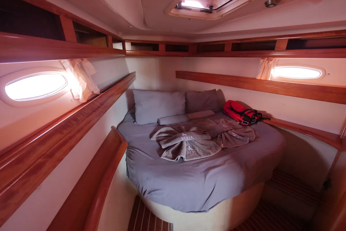 Cabin on Andiamo, a Bavaria 42 sailboat at Fethiye, Turkey