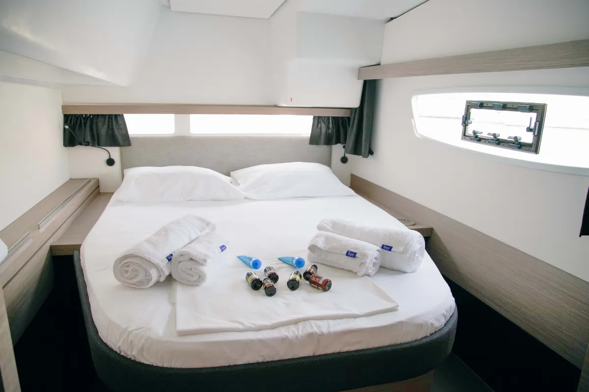 Cabin on Anasa, a Fountaine Pajot Isla 40 catamaran at Lefkada, Greece