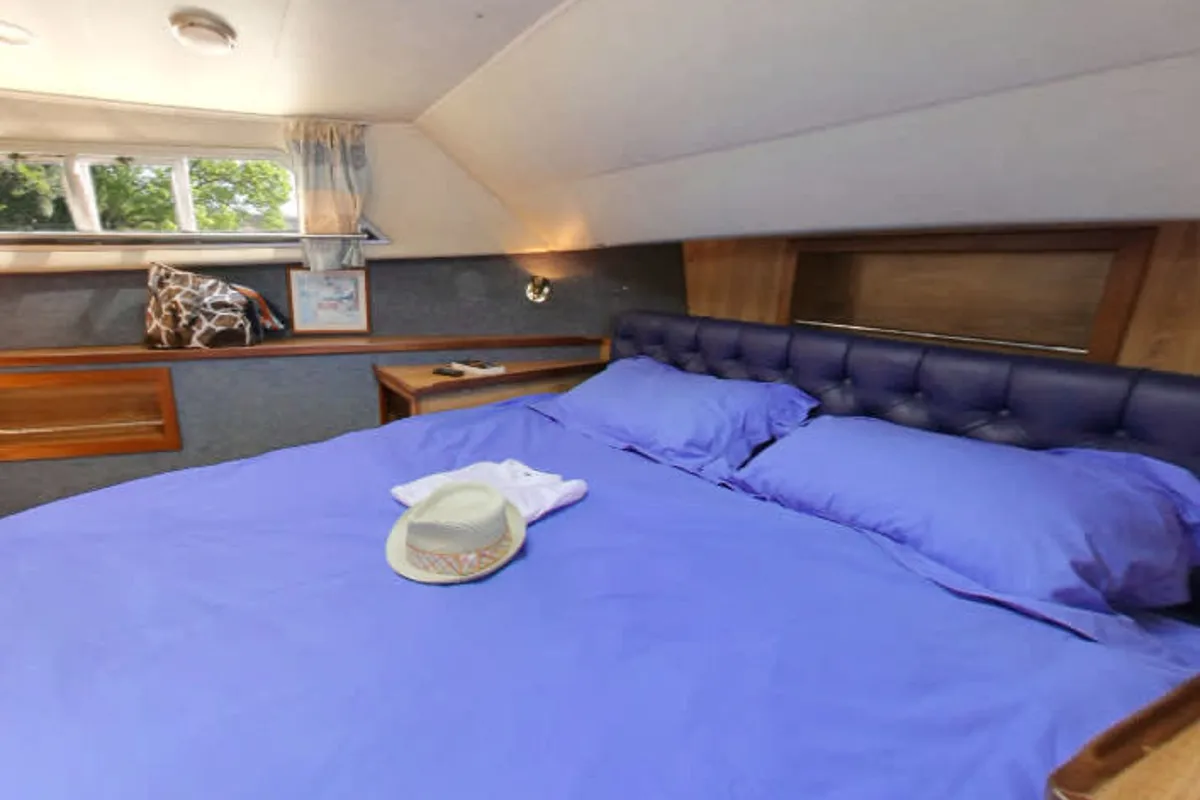 Cabin on Royal Classique, a Cygnet Royal Classique motorboat at Rheinsberg, Germany