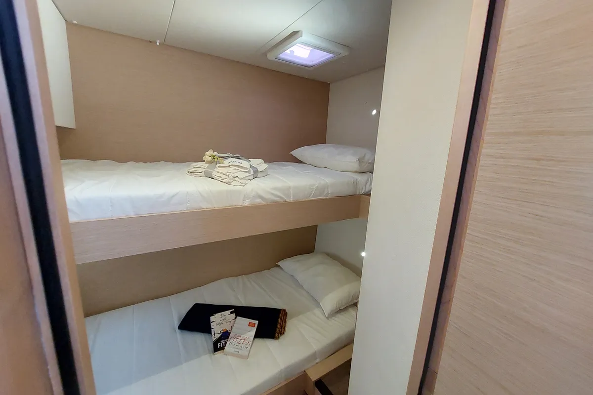 Cabin on Ancora Reha, a Fountaine Pajot Saona 47 catamaran at Rosignano Solvay, Italy