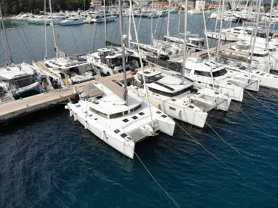 Salon of Happiness, a Lagoon 421 catamaran at Općina Rogoznica, Croatia