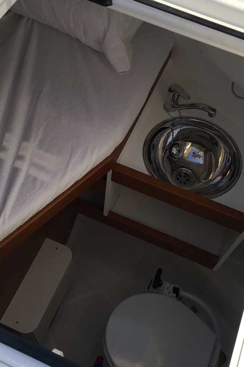Cabin on Lady Flora II, a Jeanneau Sun Odyssey 490 sailboat at Municipal Unit of Lefkada, Greece