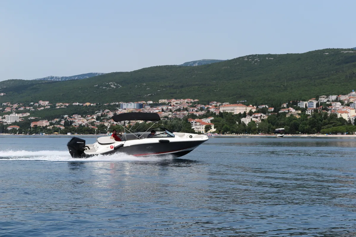 Sea Ray SPX 210, a Sea Ray SPX 210 motorboat at Crikvenica, Croatia